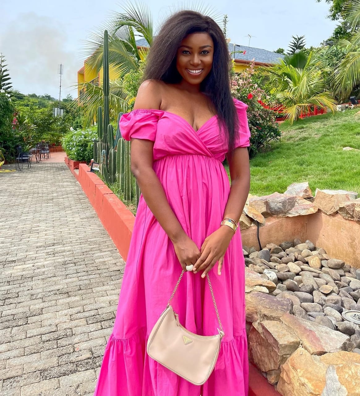 Relaxed balloon sleeves dress