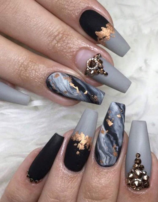 Marble gradient gold foil fake nails.