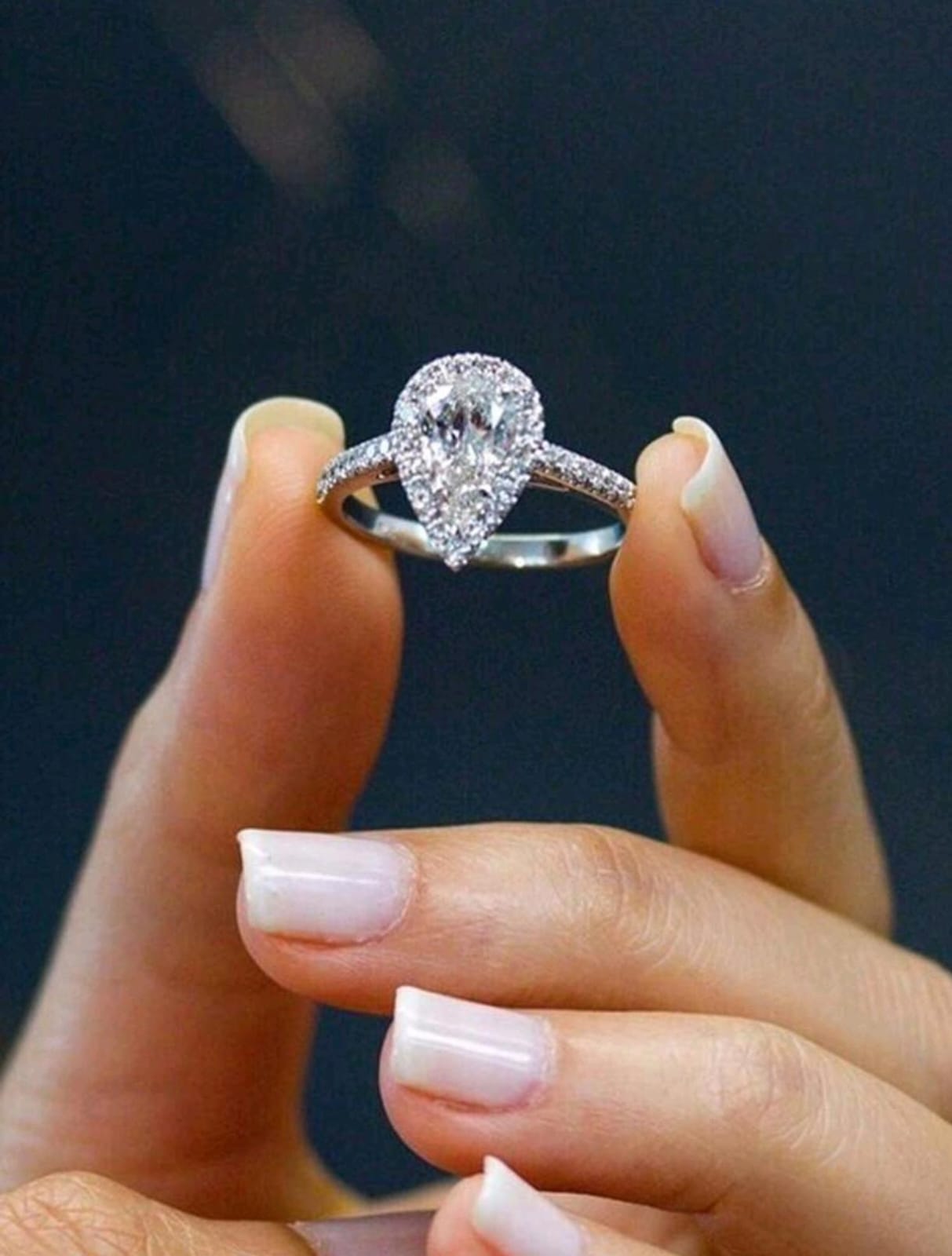 teardrop engagement wedding ring