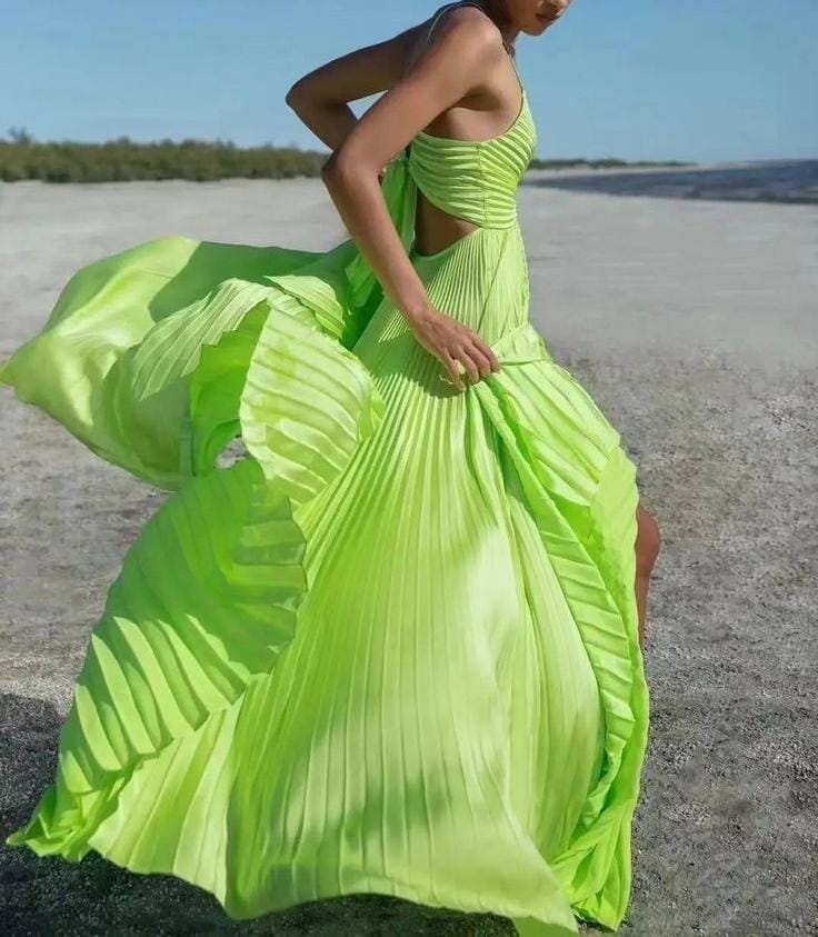 Pleated solid summer style dress