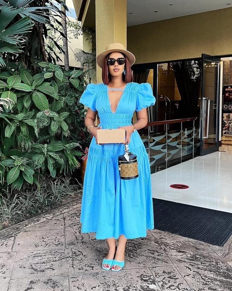open front with elastic for you figure little balloon shoulders dress