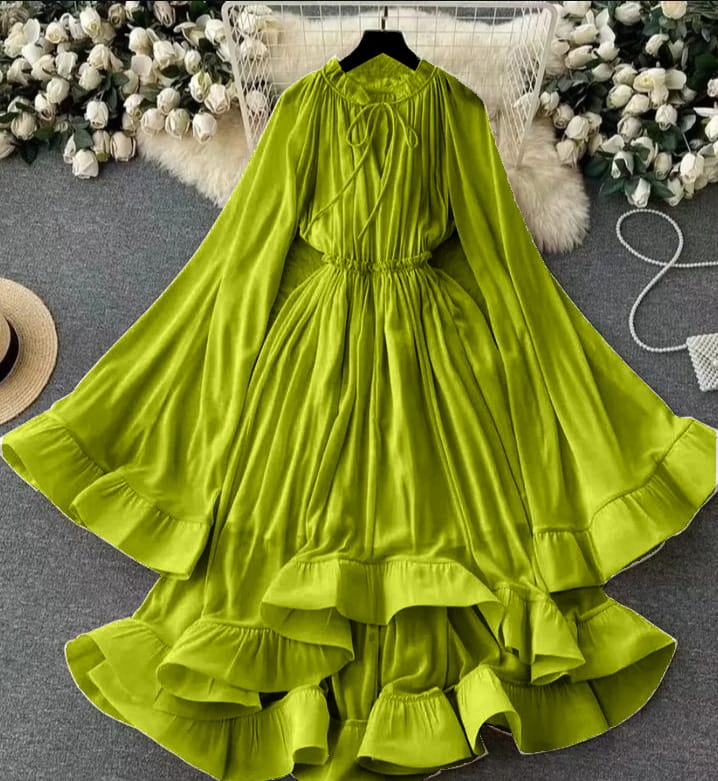 Balloon sleeved Relaxed Dress