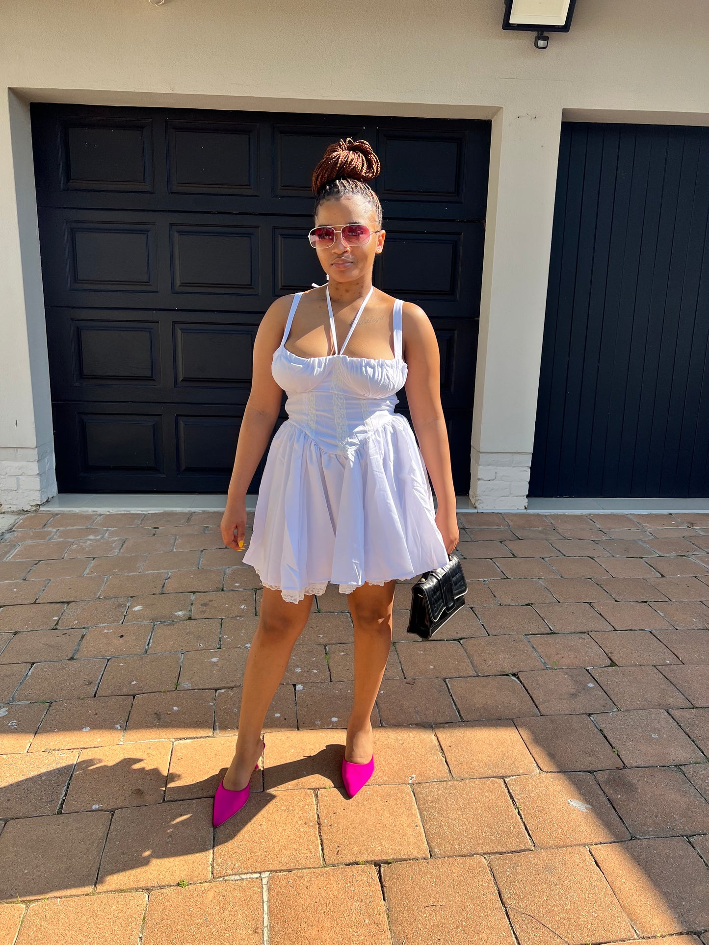 figure hug dress with the lace touch