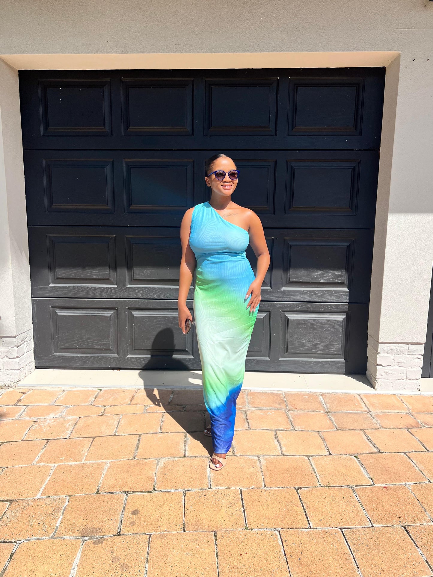 single arm ombre dress