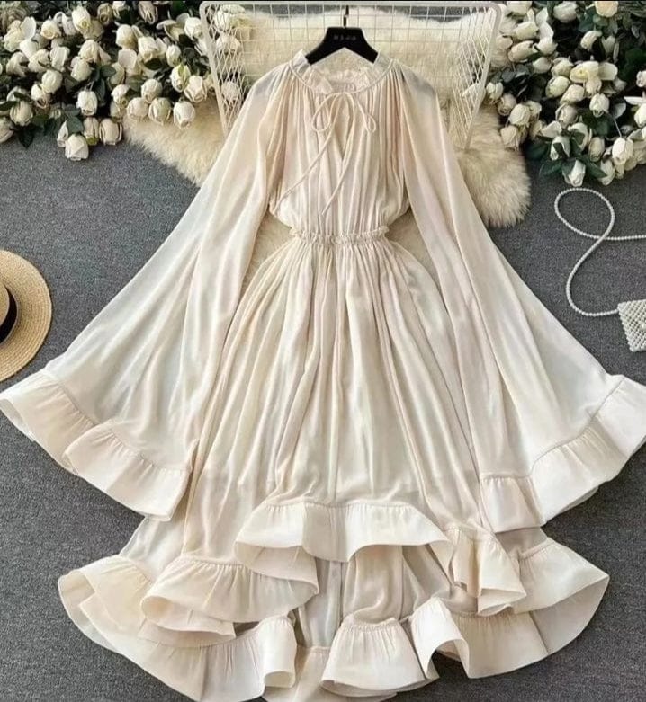 Balloon sleeved Relaxed Dress