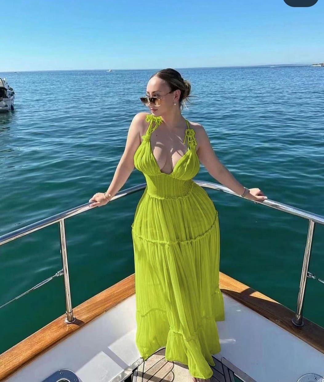 Chiffon open back summer style dress