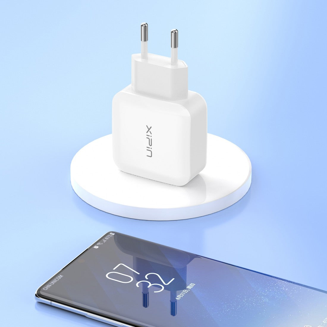 Charging adapter Xipin eu-14t type C 18w 3.0 quick charger kit
