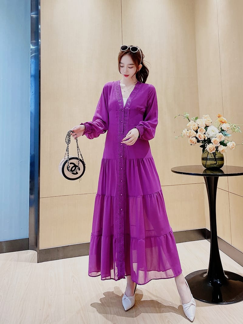 Tiered chiffon Dress.