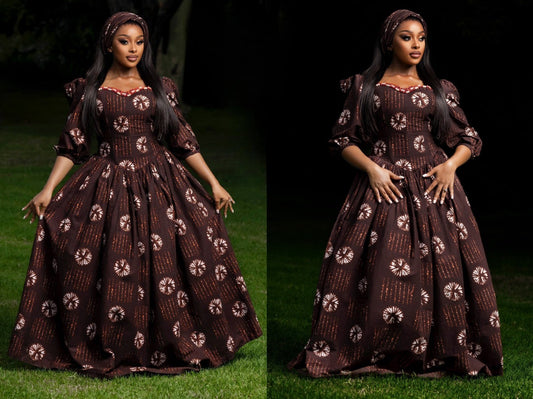 Medium sleeves dress