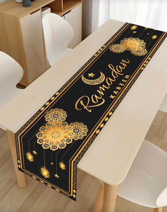 Light material table cloth