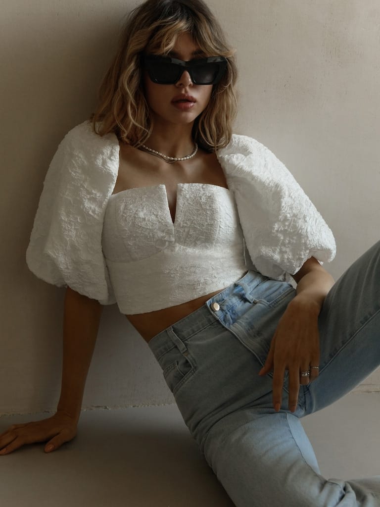 Balloon sleeves off shoulder crop top