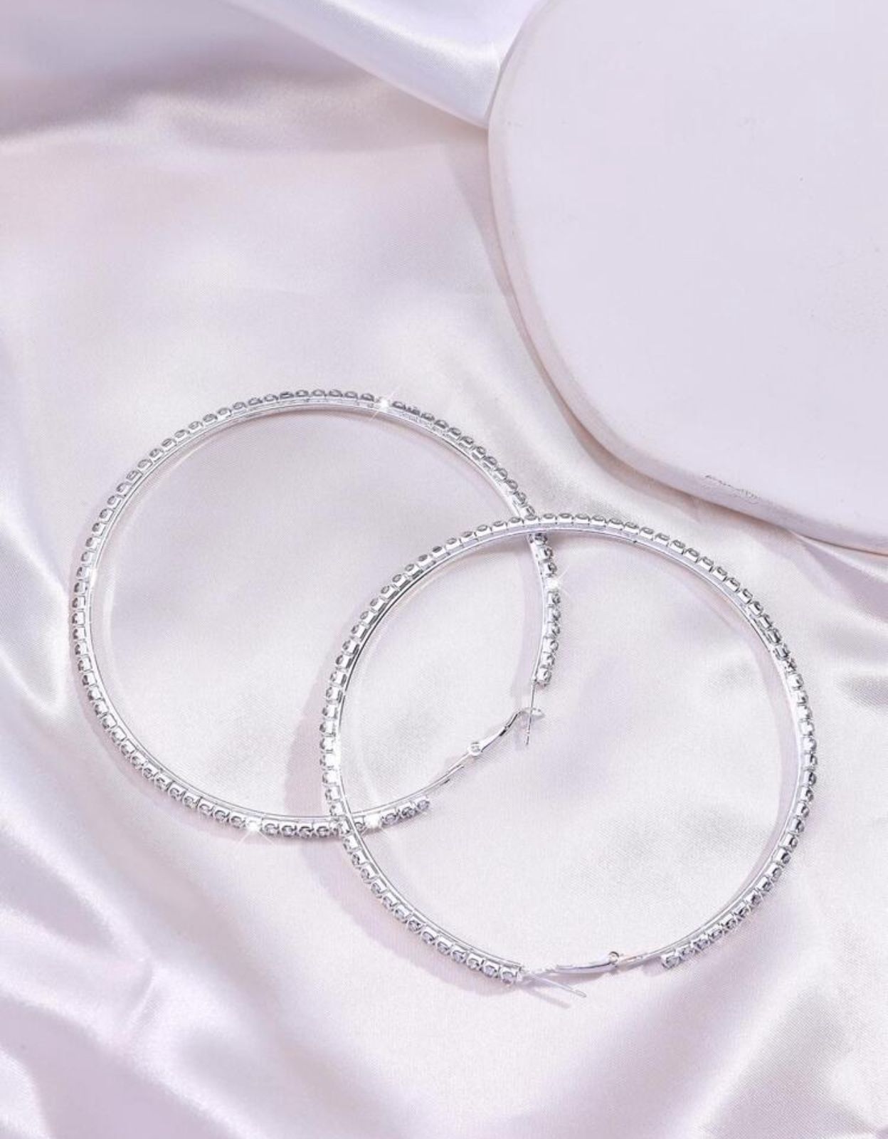 Rhinestone Decor Hoop Earrings