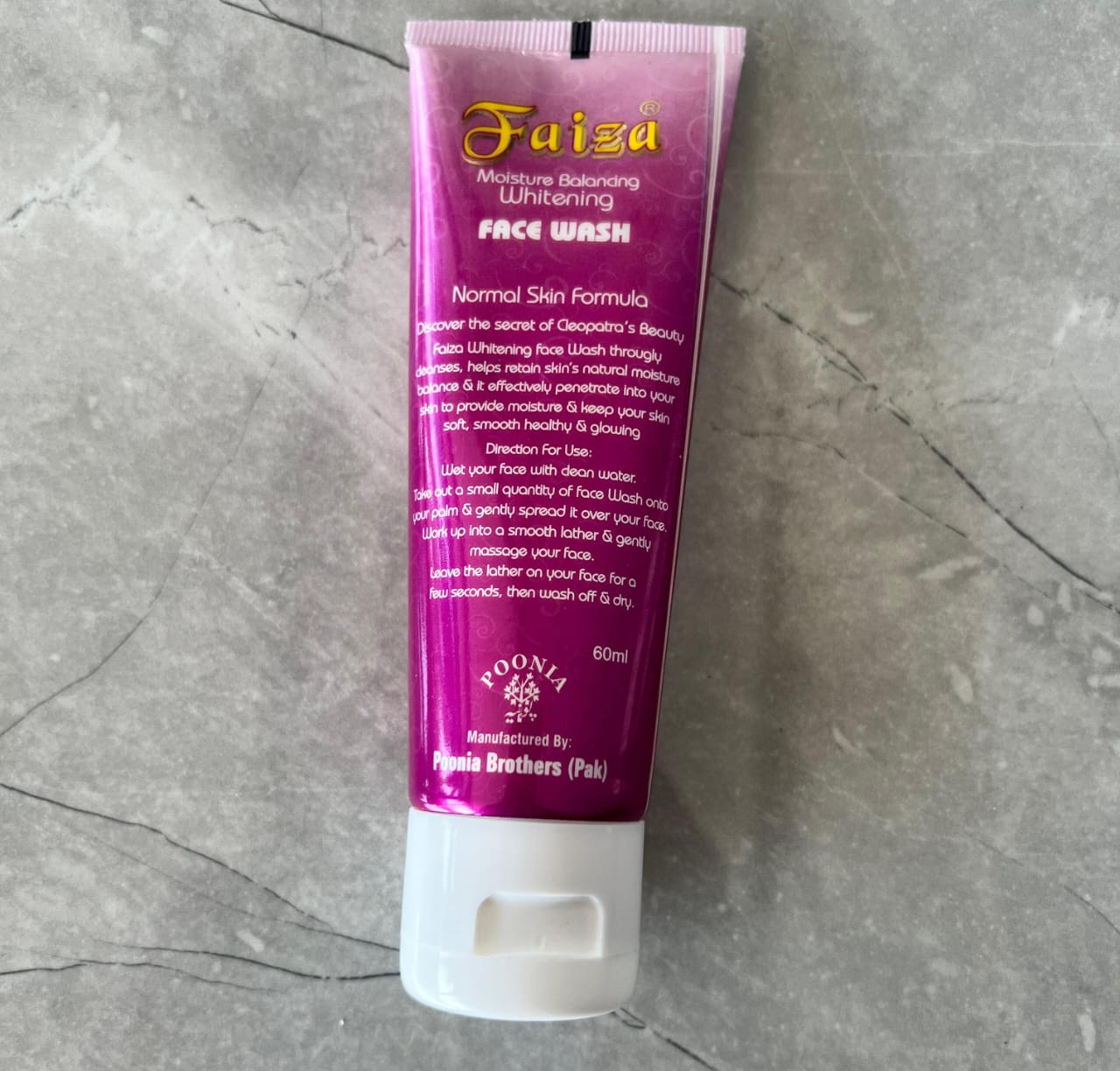 Faiza moisture balancing whitening face wash