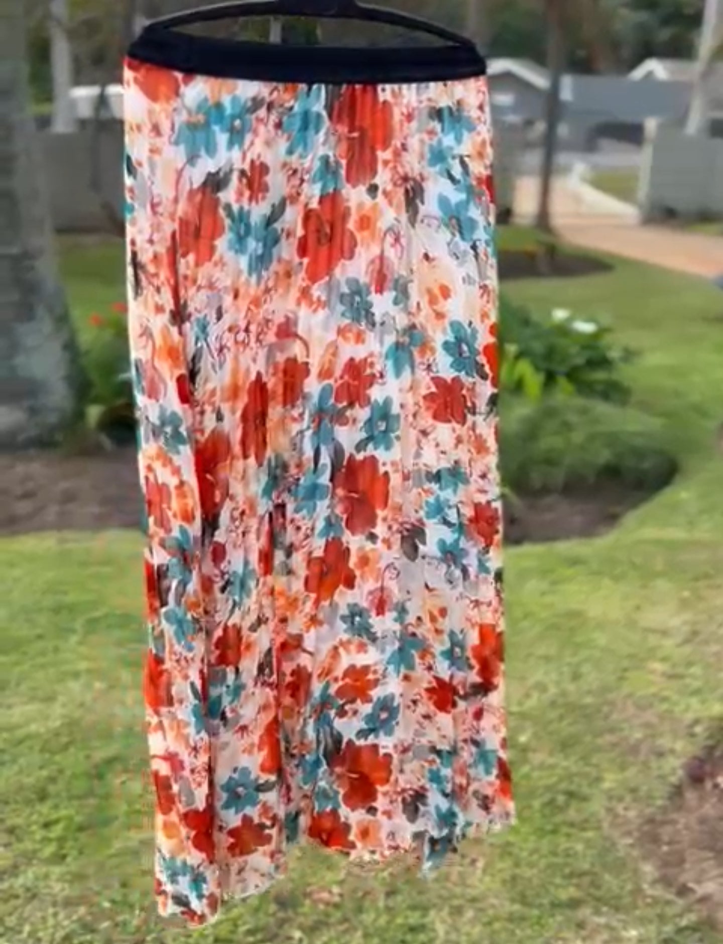 Floral full length skirt – ClothingCo