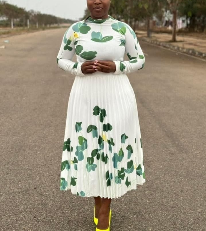 Green Leaf Fine pleated set