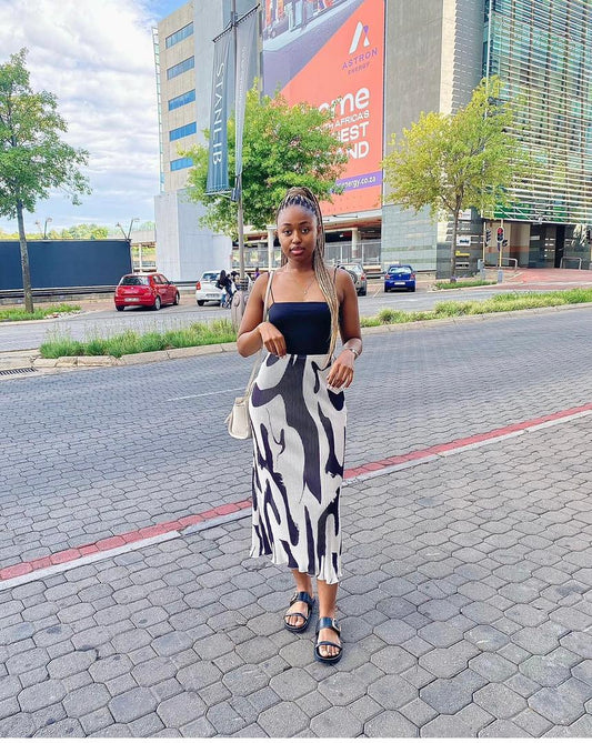 monochrome skirt