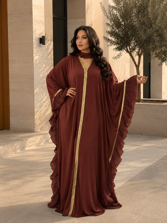 Open dress with long sleeves