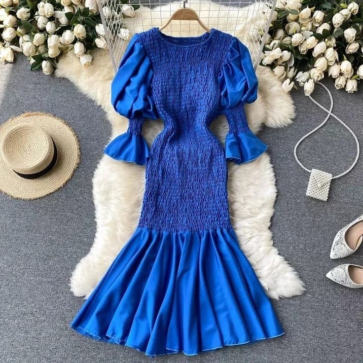 Rouched  puff sleeves dress