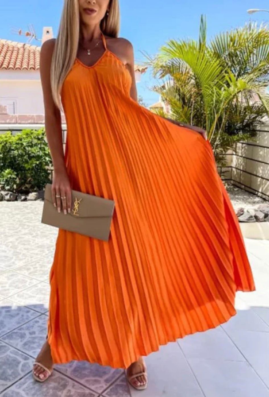 Fine pleated strap dress.