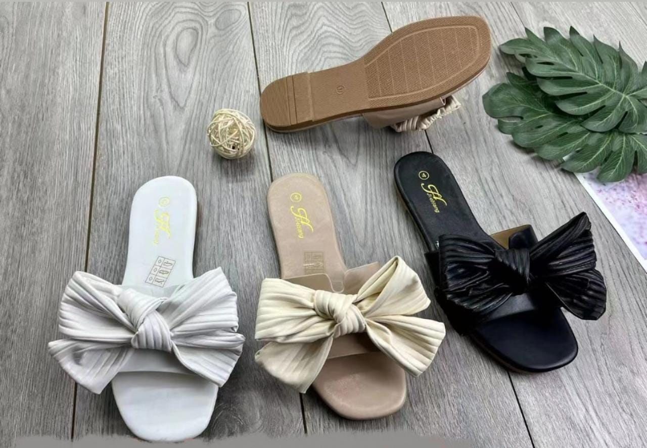 Bow slip on flat shoes ClothingCo