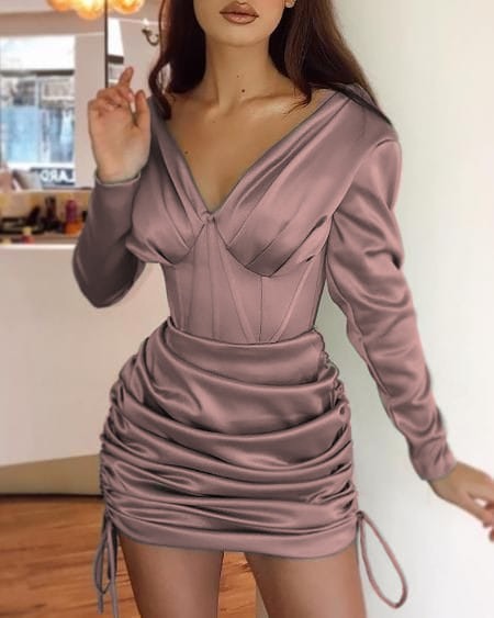 Rouched long sleeves dress