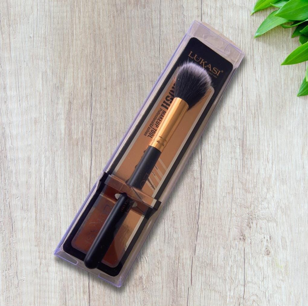 Foundation brush