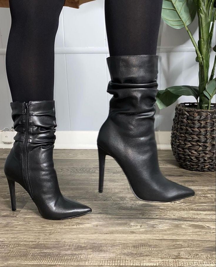 Womans Shoes Black Boots – ClothingCo